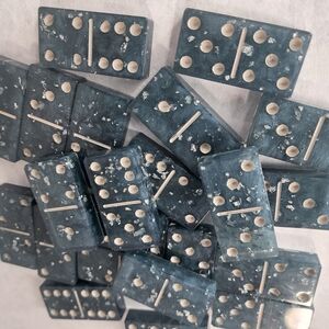 Vintage Blue Domino Set